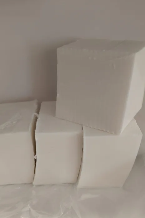 סבון חלב עיזים ללא SLS. קילו