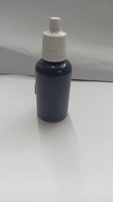 צבע נוזלי ירוק על בסיס איפוקסי.