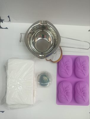 ערכת סבון ליצירת סבונים עם דוגמא של עלי זית דוגמא 2.