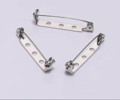 סיכת בטחון עם סגירה צבע כסף 20 יח אורך 25 MM