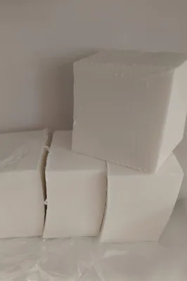 סבון בסיס חלב עיזים לבן בלי SLS.